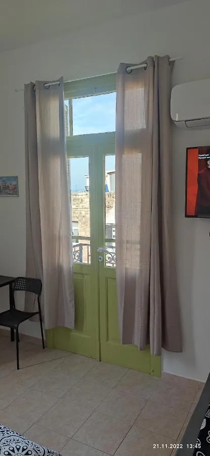 Apartments Comfy - For A Quiet Family Holiday Haifa